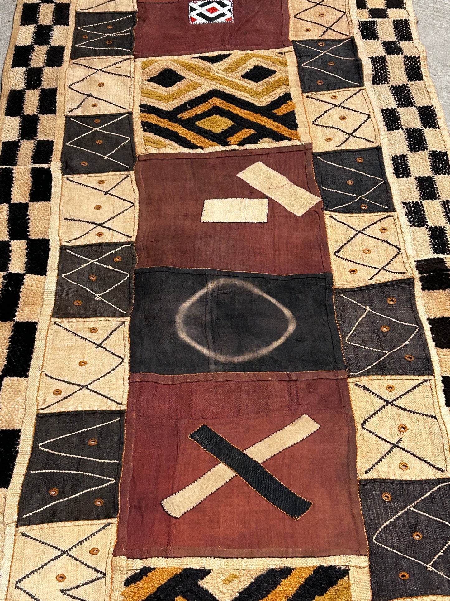 Kuba cloth - Democratic Republic of Congo TR84