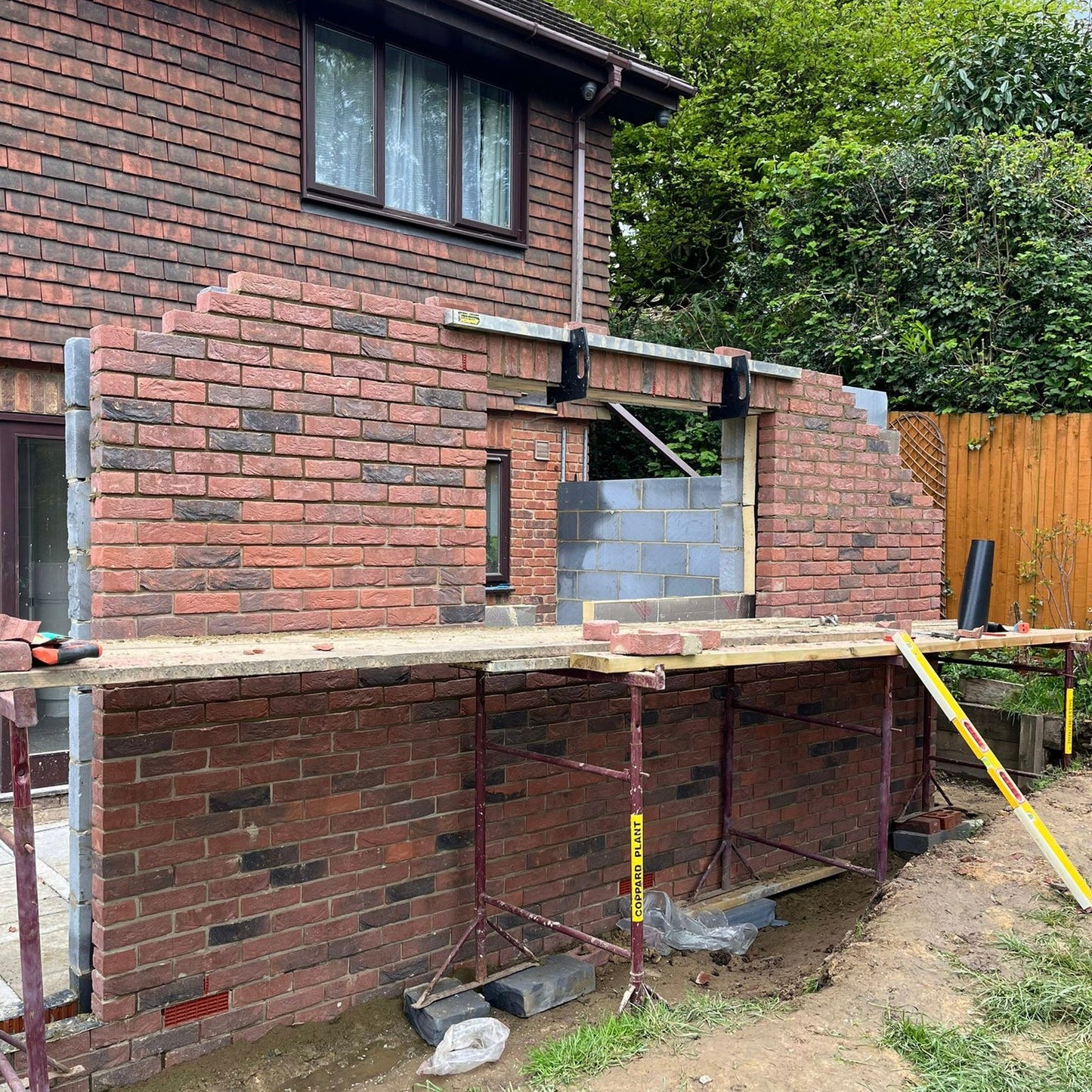 Rhinobuild Lintel Profile Supports / Soldier Brackets (Pair)