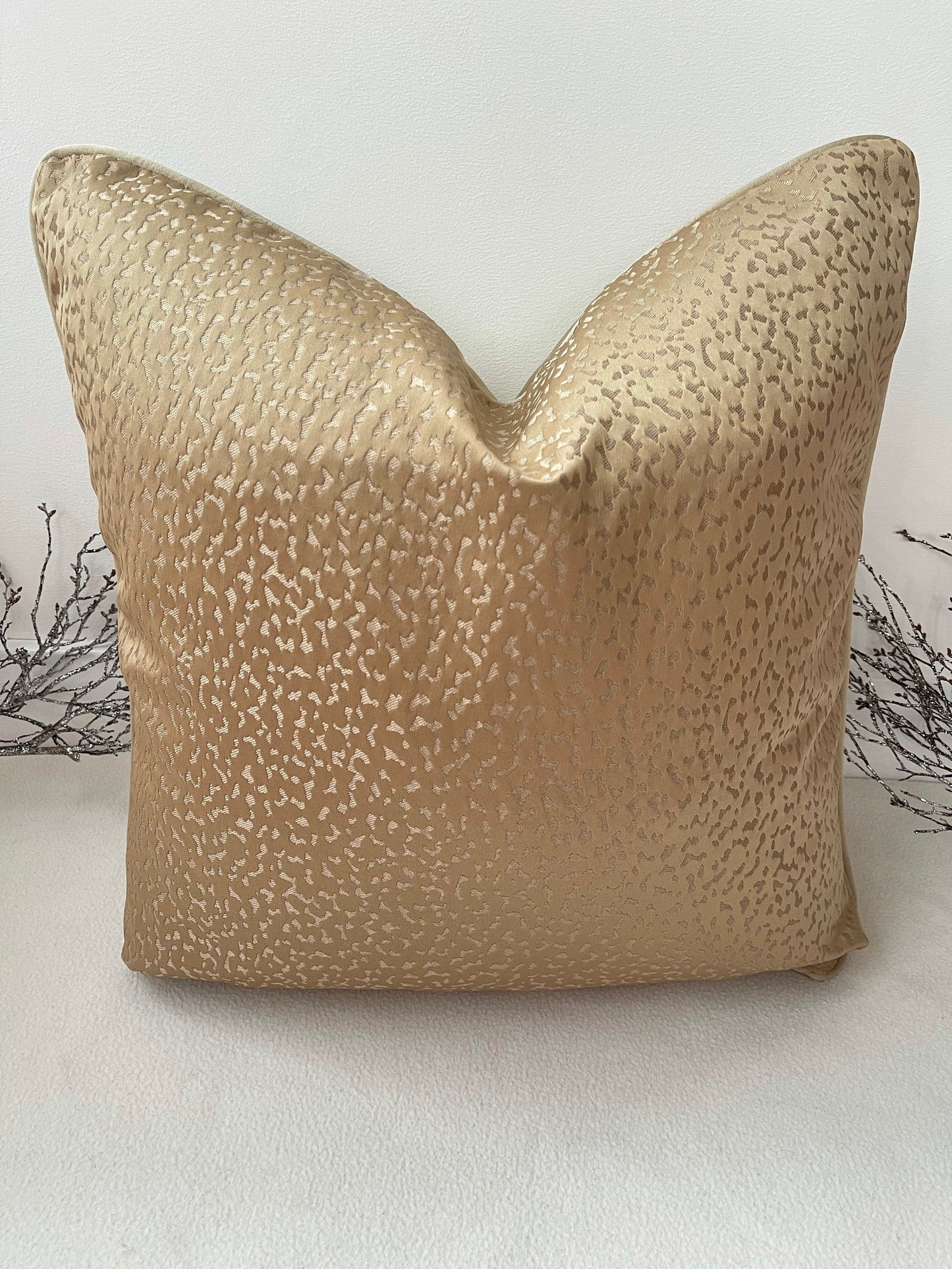 The Couture Cushion - The Gold Mossimo - Style No. 71