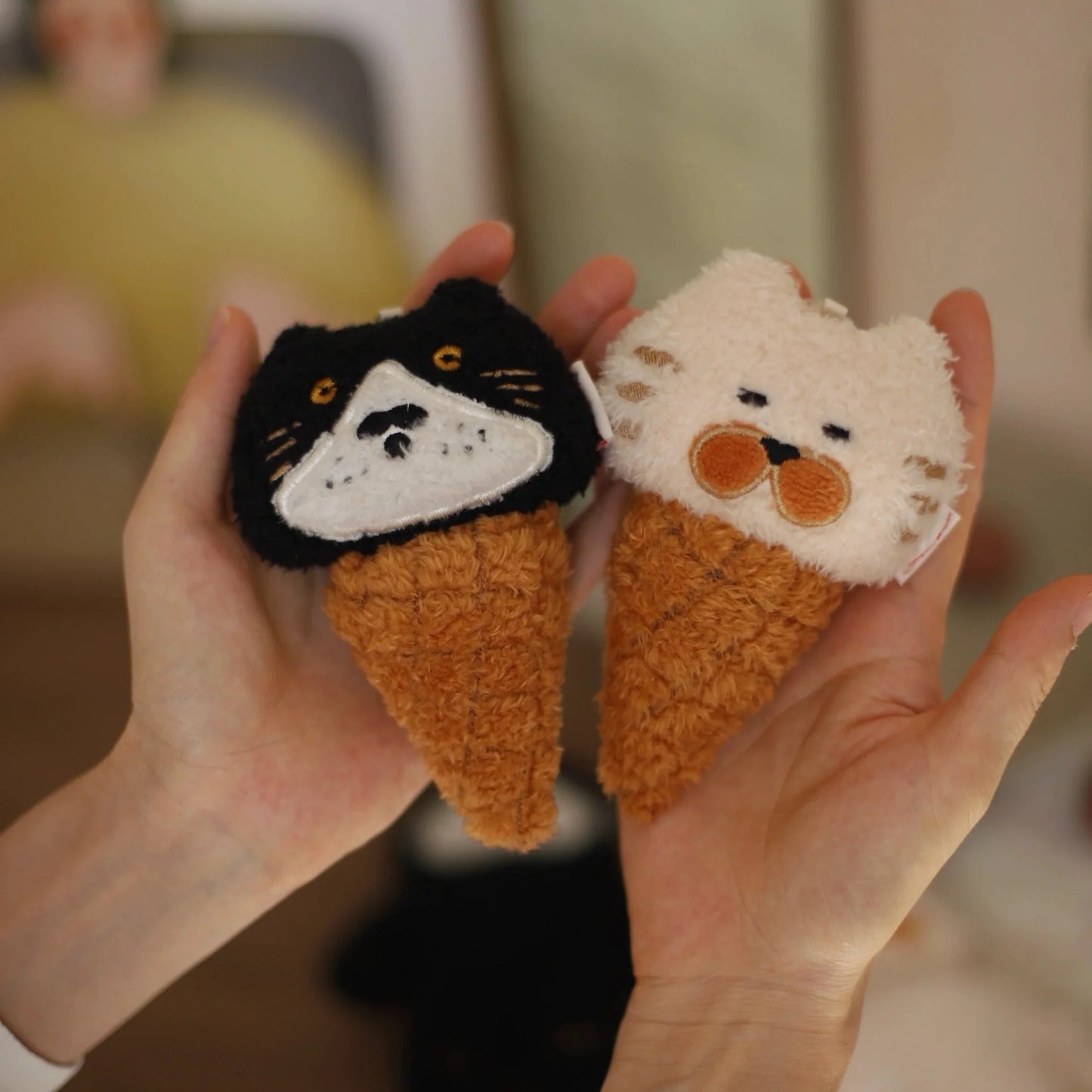 Daily White | George Kitty Ice Cream Cone Plush Charm