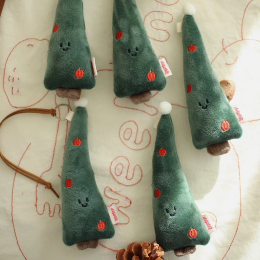 Daily White | Spiky Christmas Tree Plush Charm