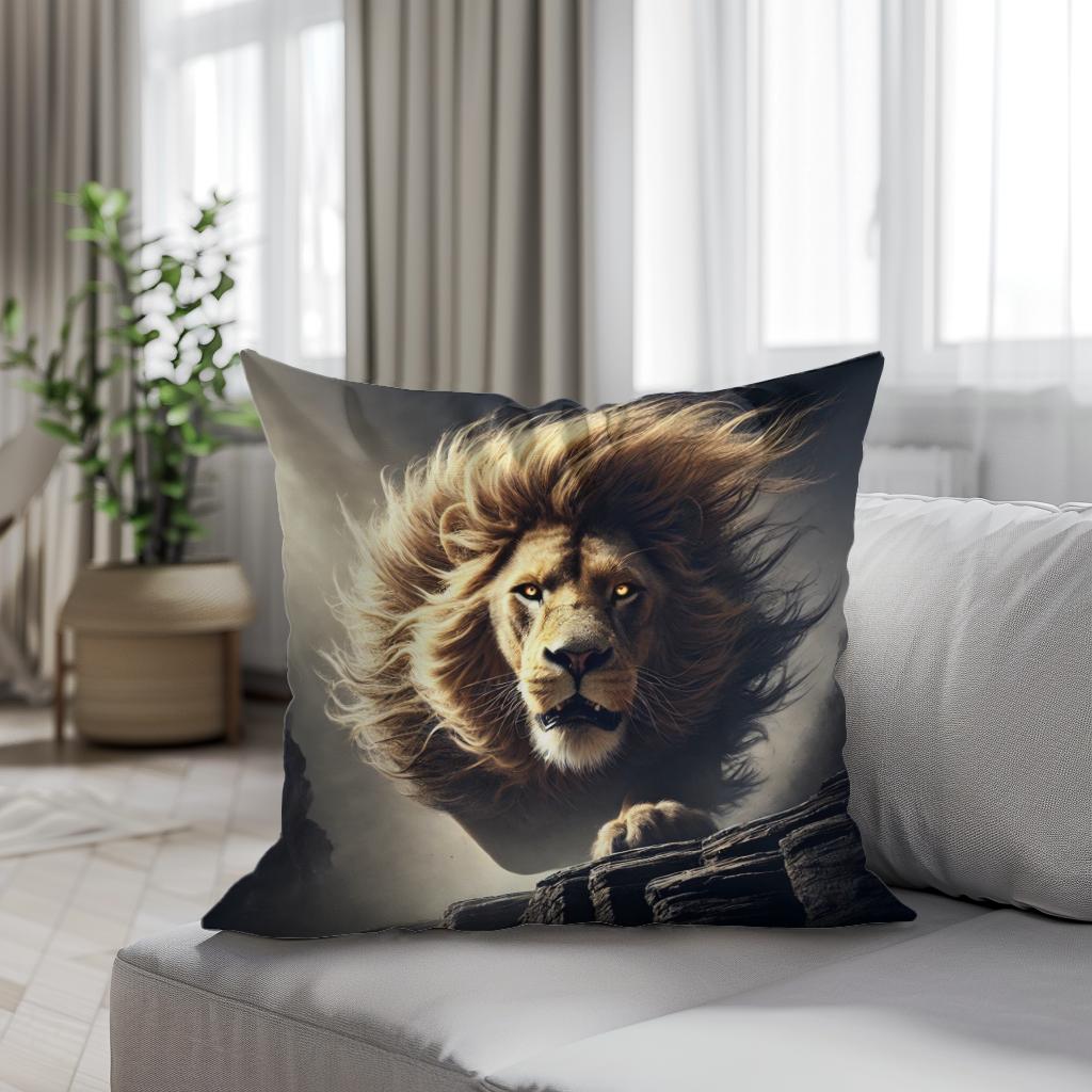 Roaring Majesty Cotton Cushion