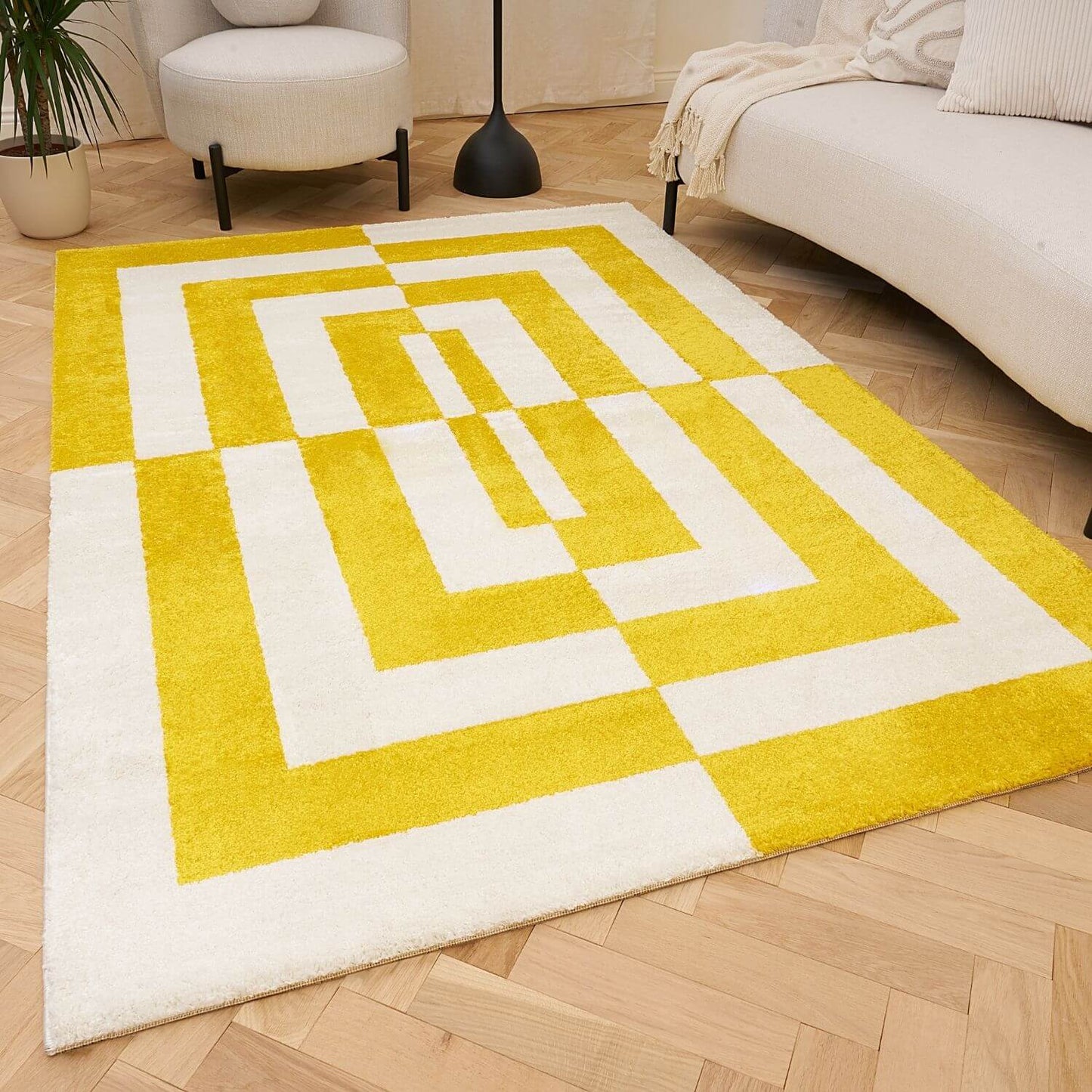 Joli Geometric Yellow & White Rug