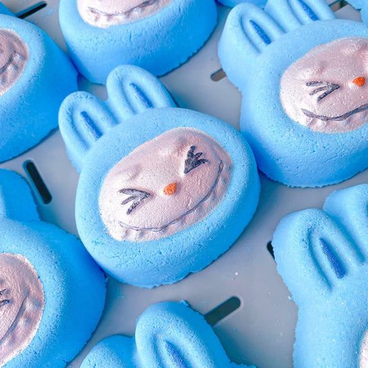Labu Bath Bomb Blue – Fruity and Sweet Scent
