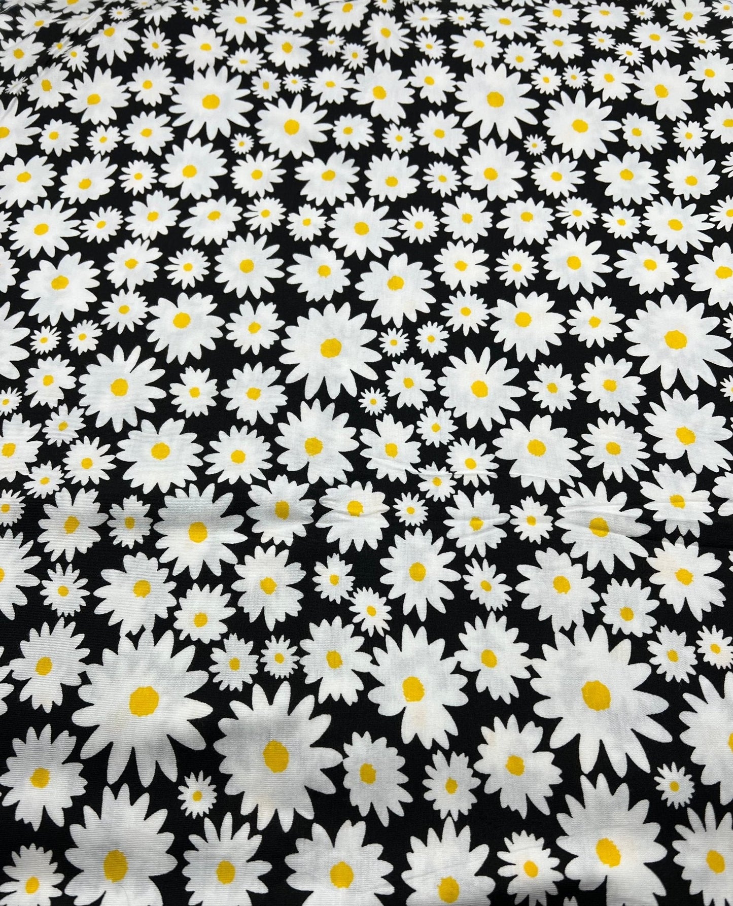 Large Daisy Print Viscose Elastane Fabric