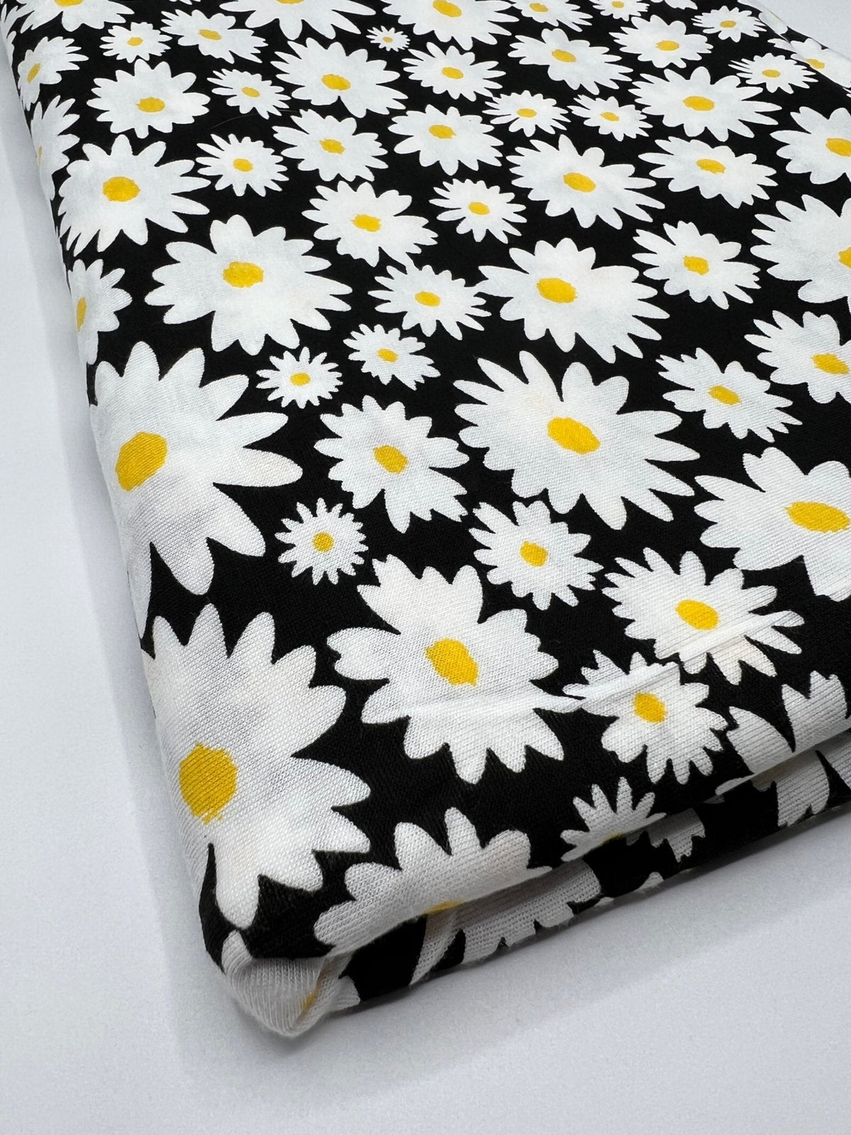 Large Daisy Print Viscose Elastane Fabric