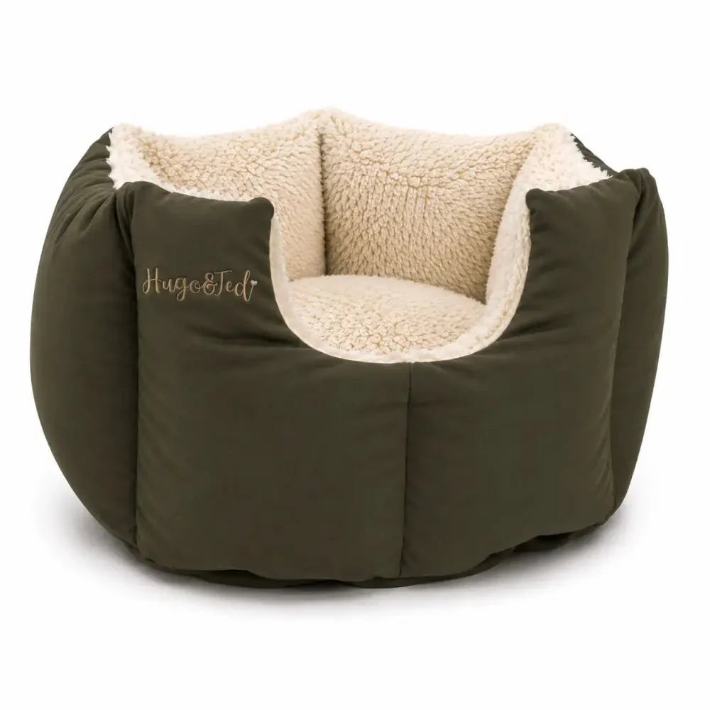 Large Waterproof Rainfleece Fortress Dog Bed