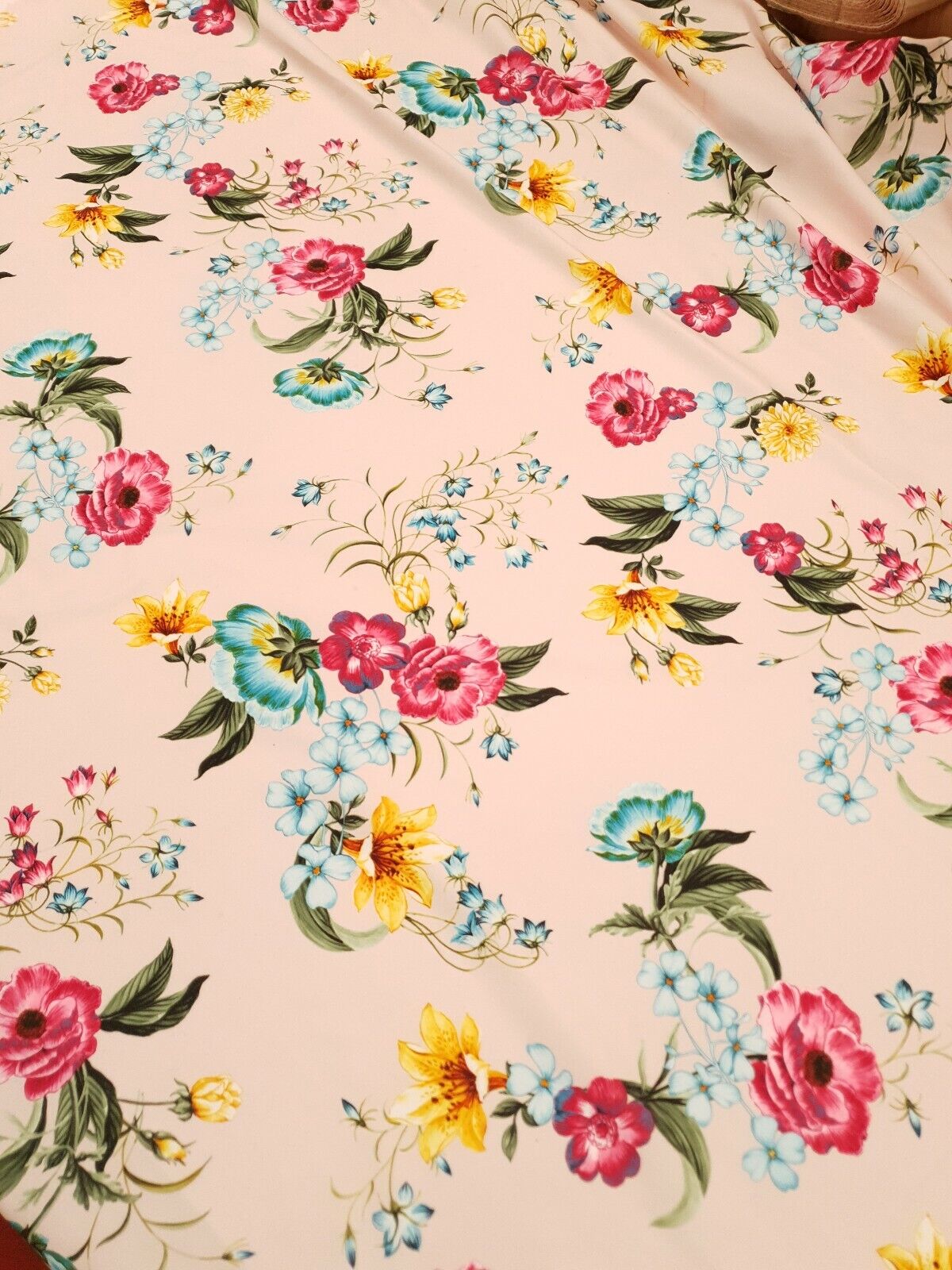 Light Pink Floral Printed Scuba Crepe Jersey Fabric 4 Way Stretch