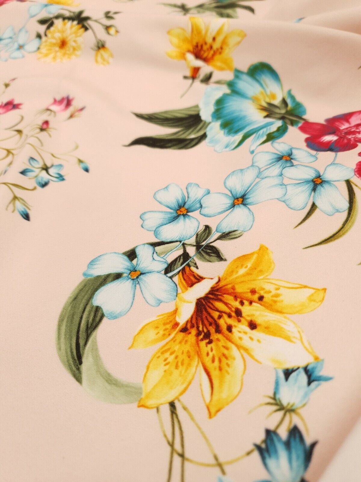Light Pink Floral Printed Scuba Crepe Jersey Fabric 4 Way Stretch
