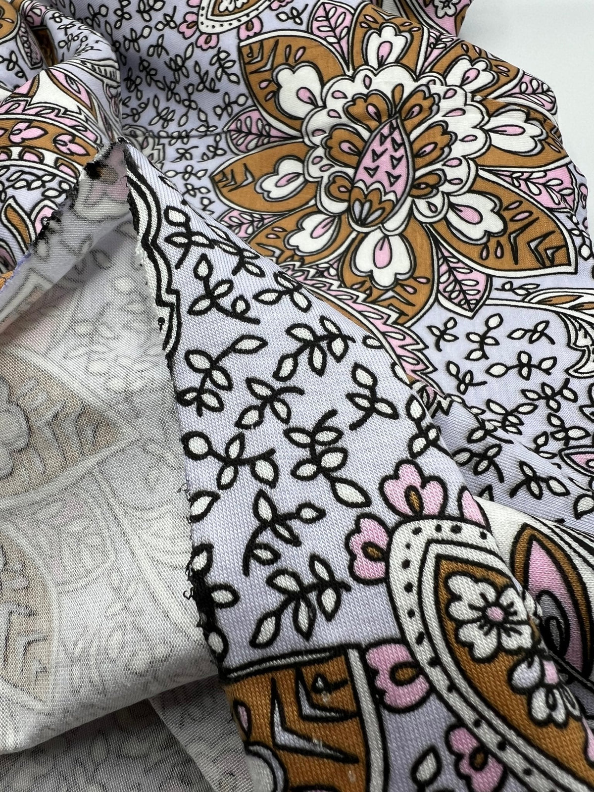 Lilac Paisley Print Viscose Elastane Fabric