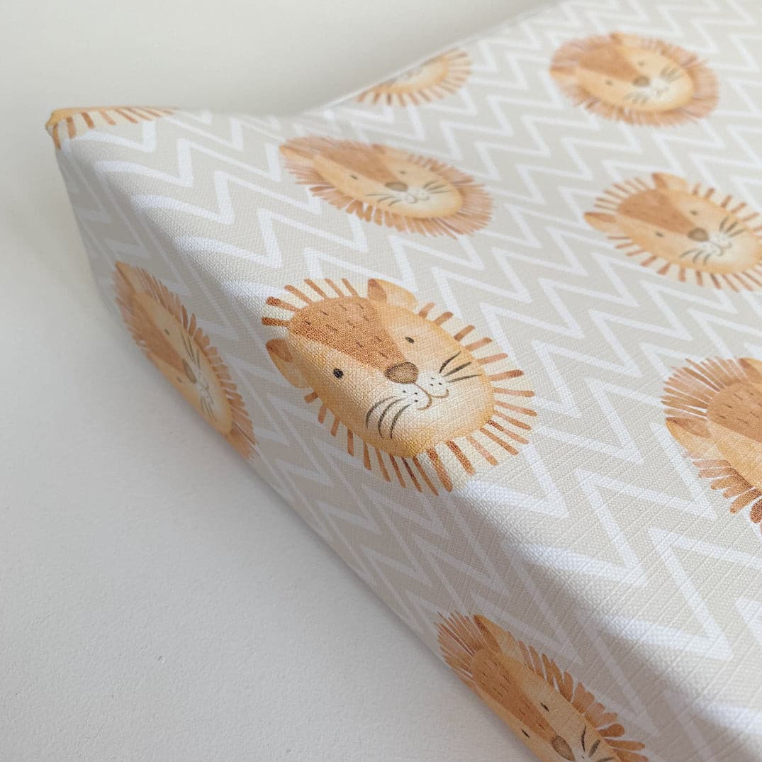 Anti-Roll Wedge Changing Mat - Lion Print