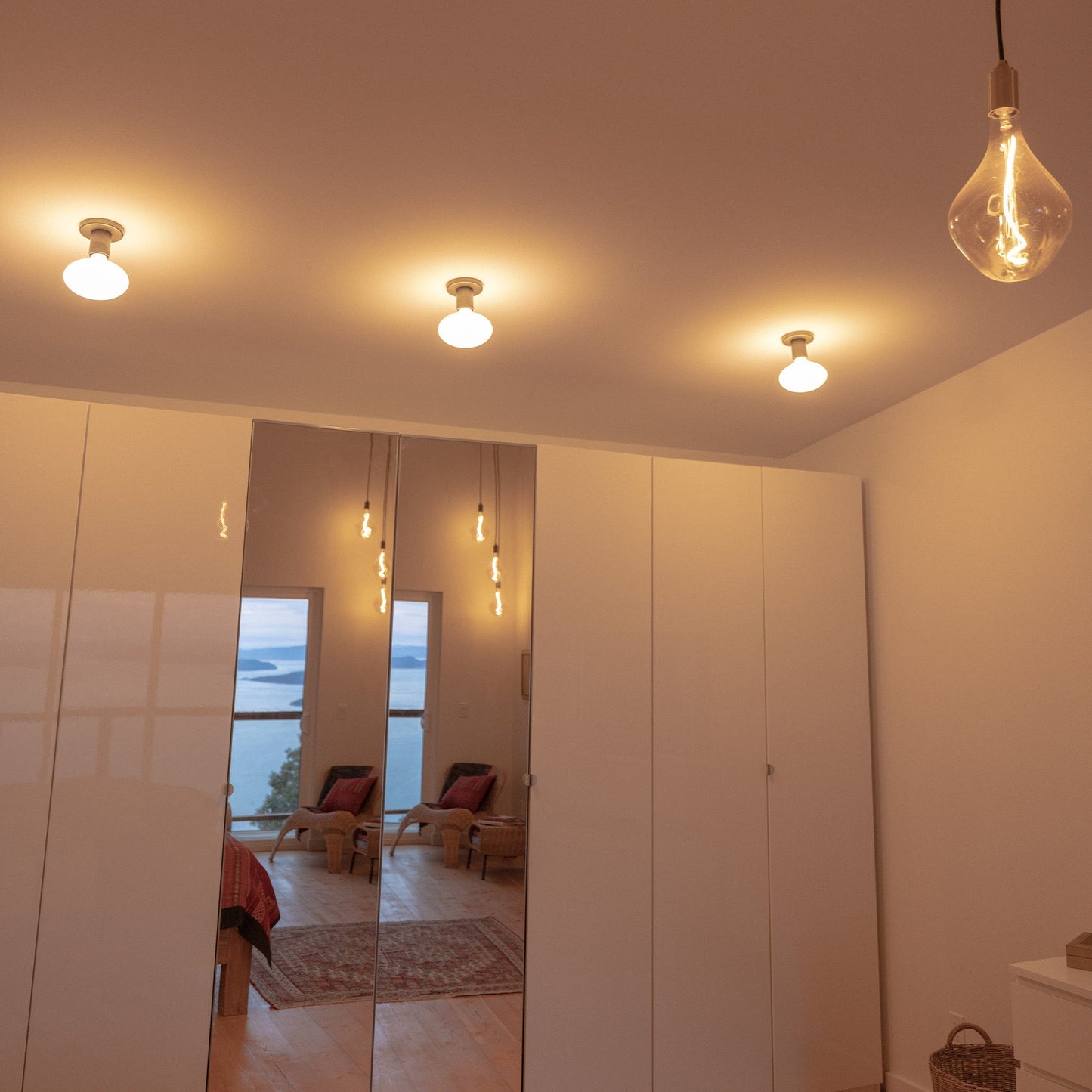 Lochan Wall Light in Graphite + Oval Dim to Warm