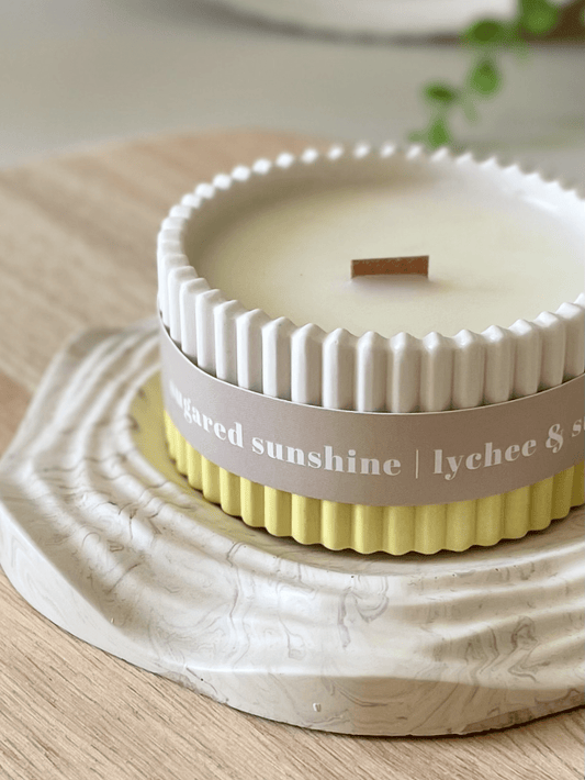 Lychee Stoneware Soy Candle – Summer-Inspired Tropical Fragrance