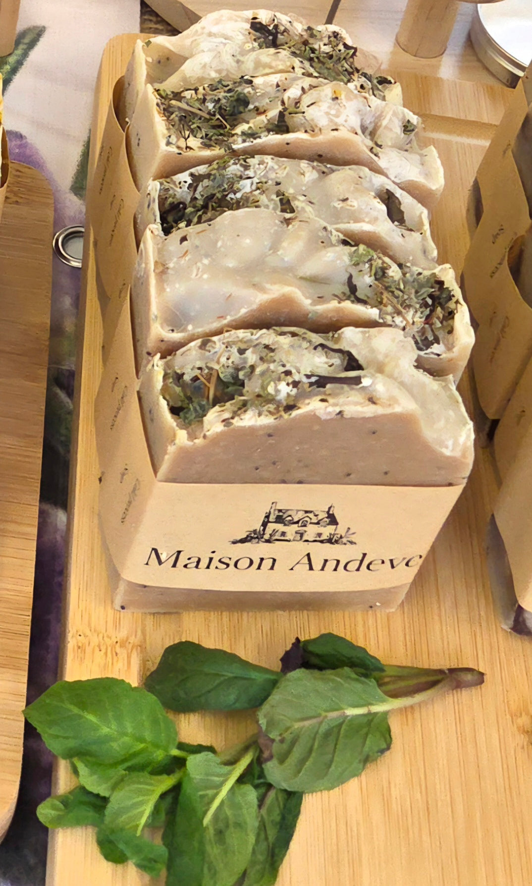 Green Tea & Mint Soap with Poppy Seeds – Natural Exfoliating Polishing Bar