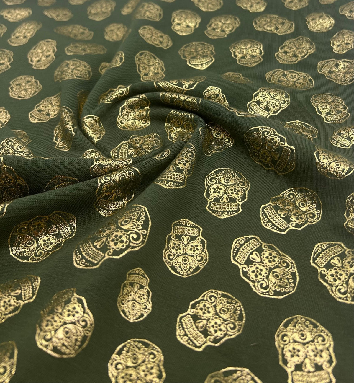 Metallic Skulls Cotton Stretch Jersey Halloween 200 GSM 95/5 Lycra 4 Way Stretch
