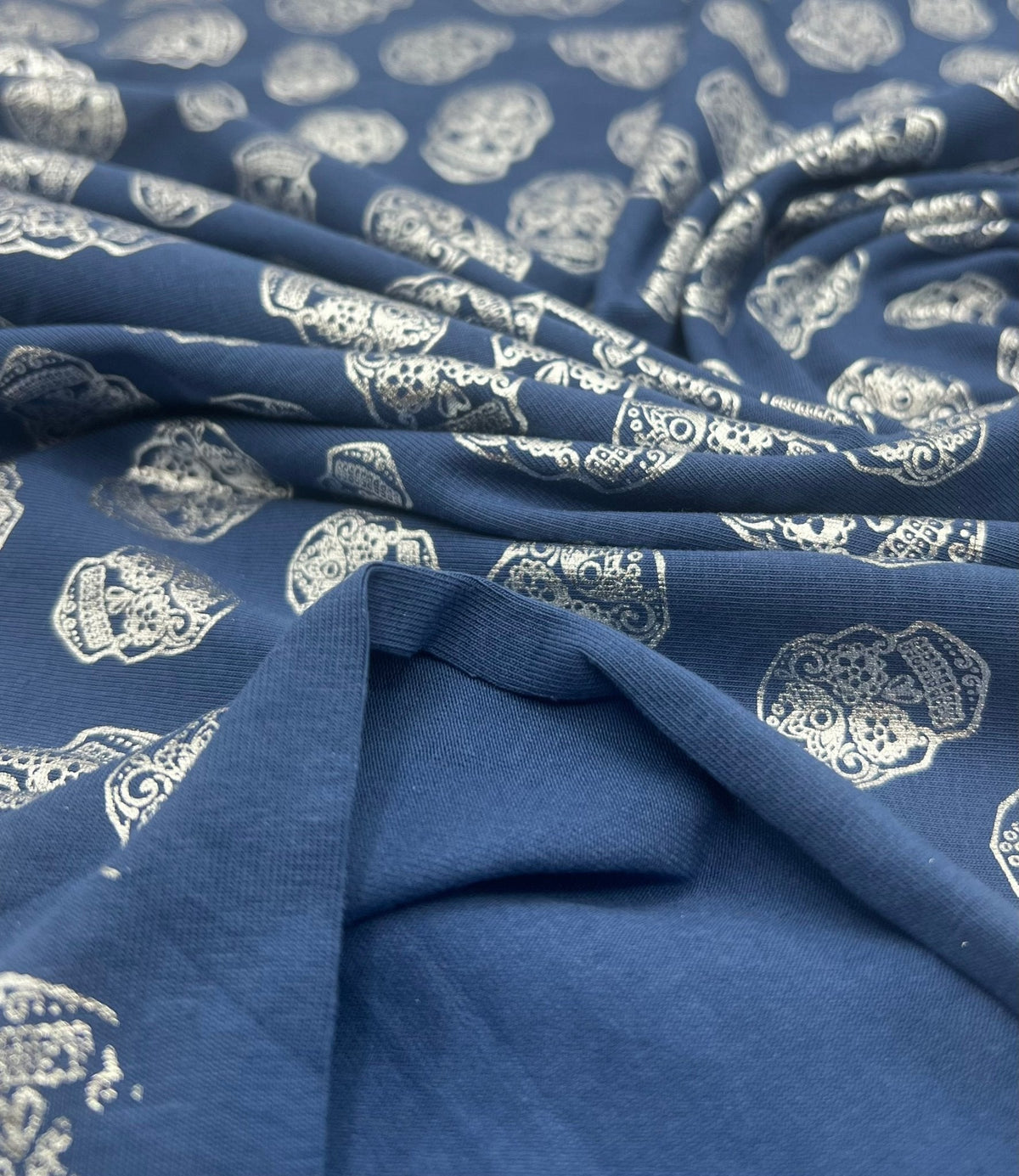Metallic Skulls Cotton Stretch Jersey Halloween 200 GSM 95/5 Lycra 4 Way Stretch
