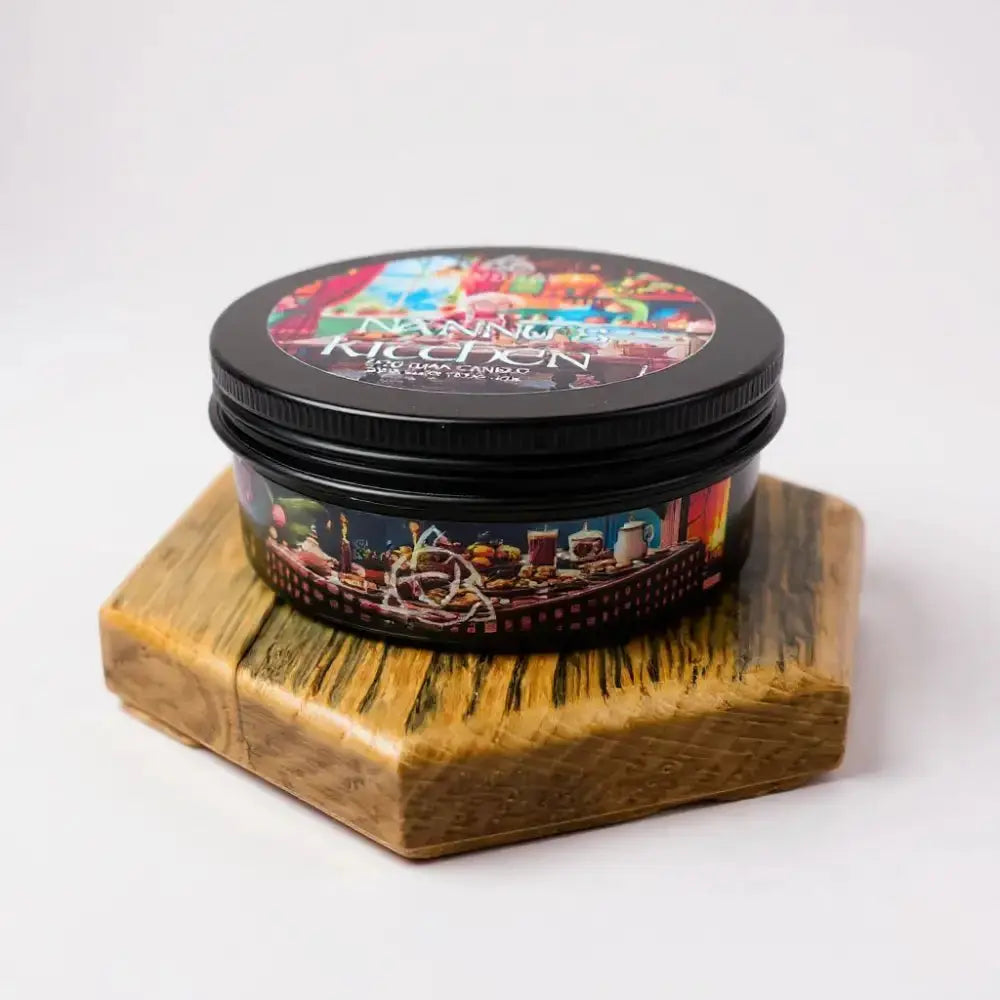 Nanny's Kitchen - Christmas Tin Candle