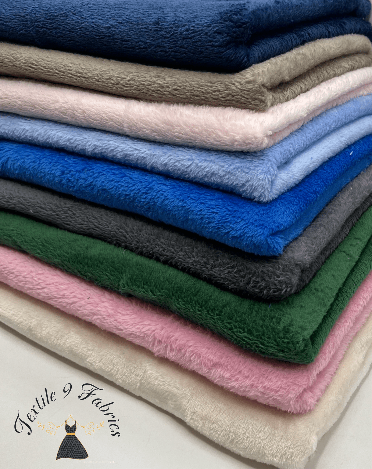 Bottle Green Super Soft Plain Cuddle Fleece Fabric Blanket Loungewear