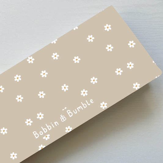 Travel Changing Mat - Neutral Daisy