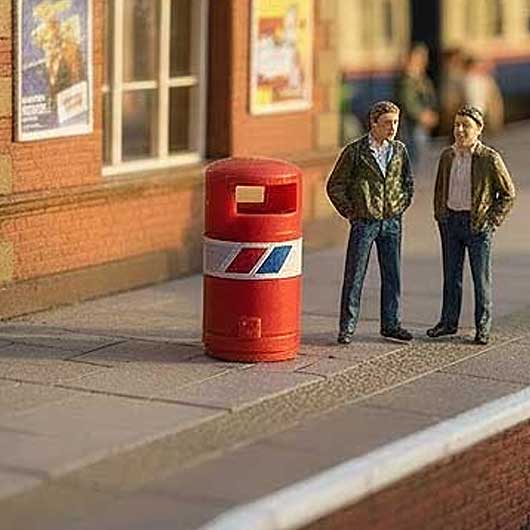 OO Scale Ready to Paint Network Southeast (NSE) / BR Round Bin (6 pack)