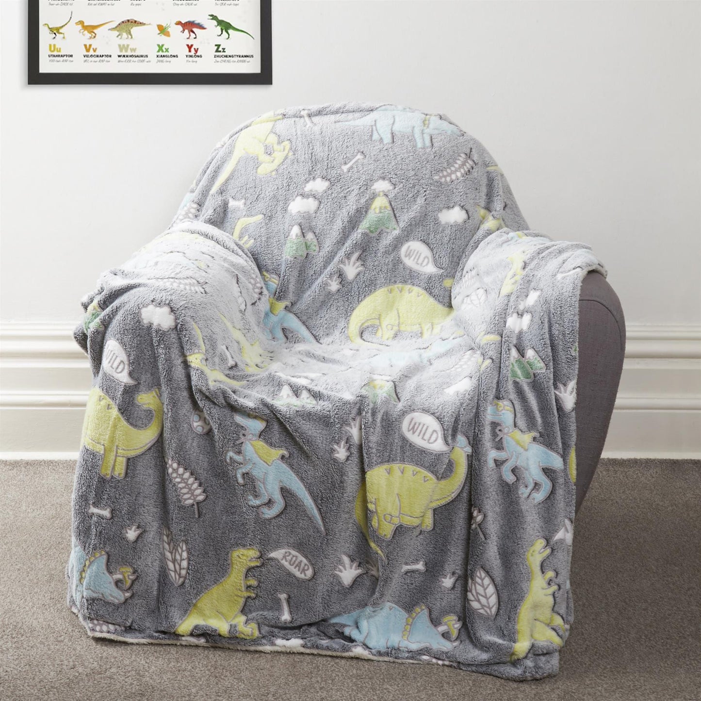 OLIVIA ROCCO Dinosaur Glow In The Dark Teddy Fleece Duvet Set With Bed Throw And Cushion