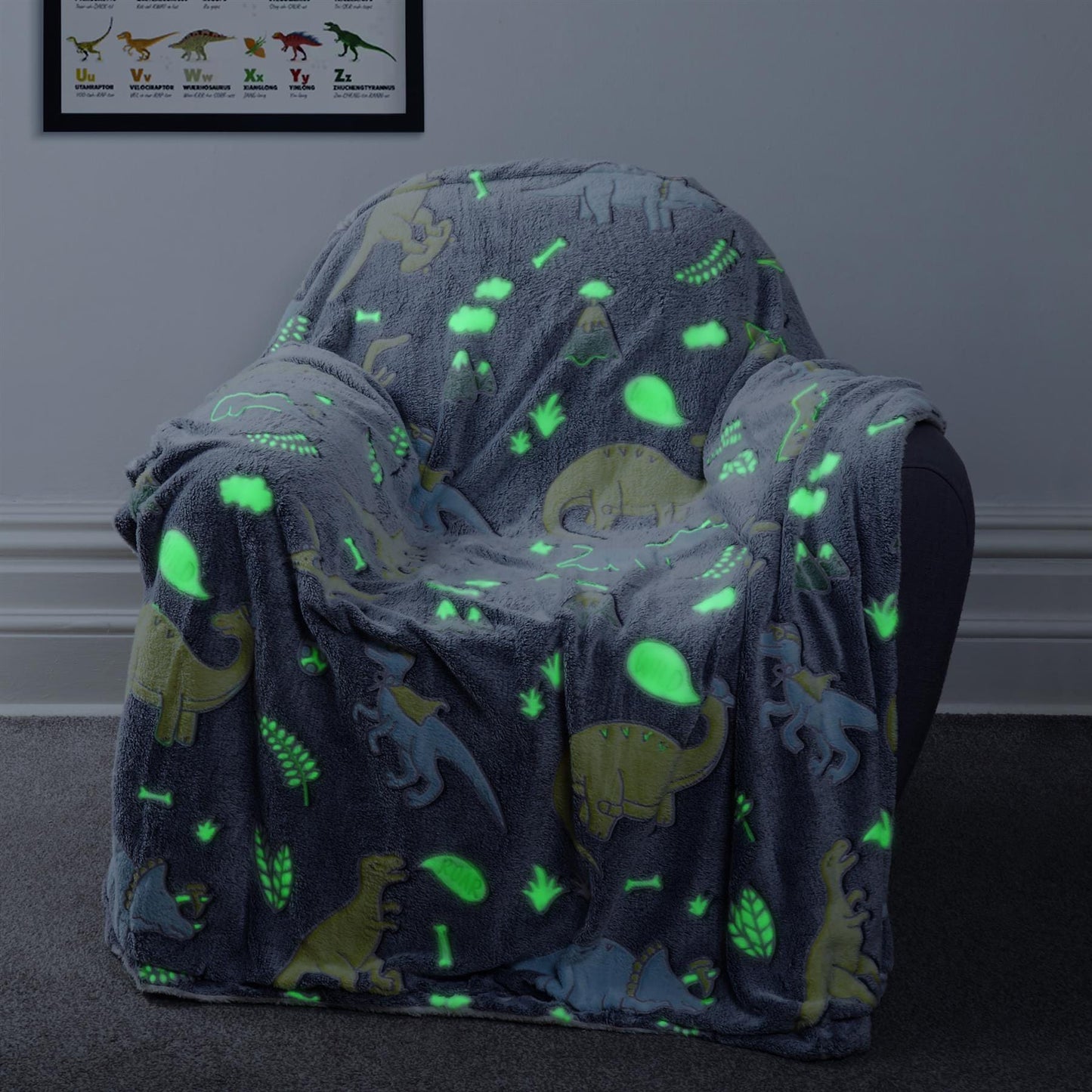 OLIVIA ROCCO Dinosaur Glow In The Dark Teddy Fleece Duvet Set With Bed Throw And Cushion