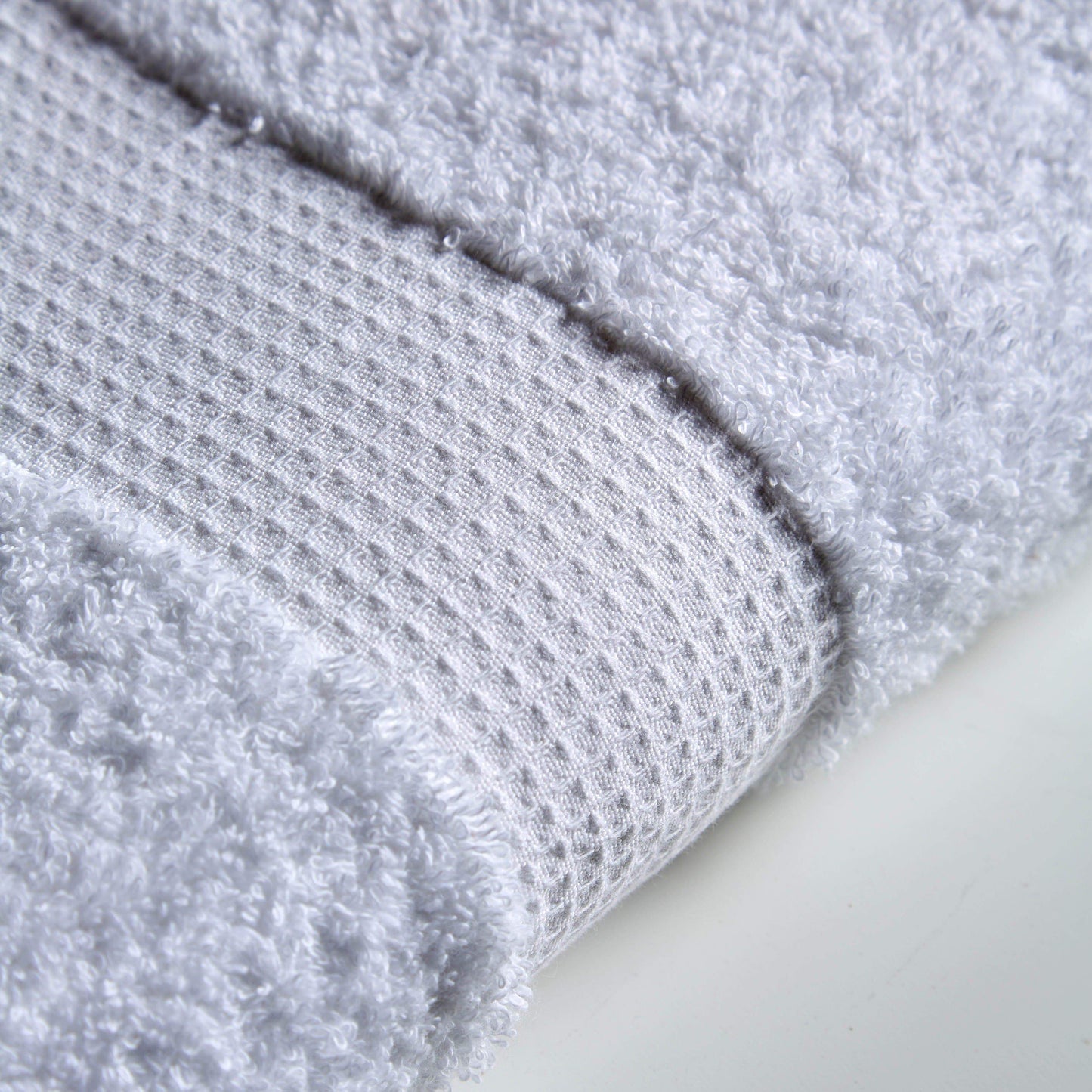 Luxe Egyptian Ultra-Soft Cotton Towels 700GSM High Absorbency Plush Spa Face Cloths Hand Towels Bath Towels XL Bath Sheets OEKO-TEX Certified by OLIVIA ROCCO
