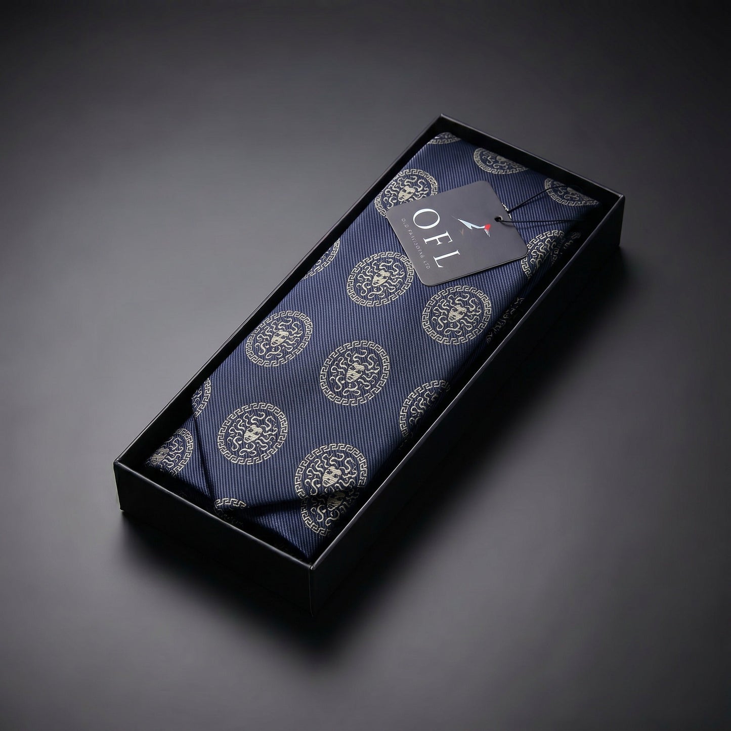Medusa Tie Black & Gold