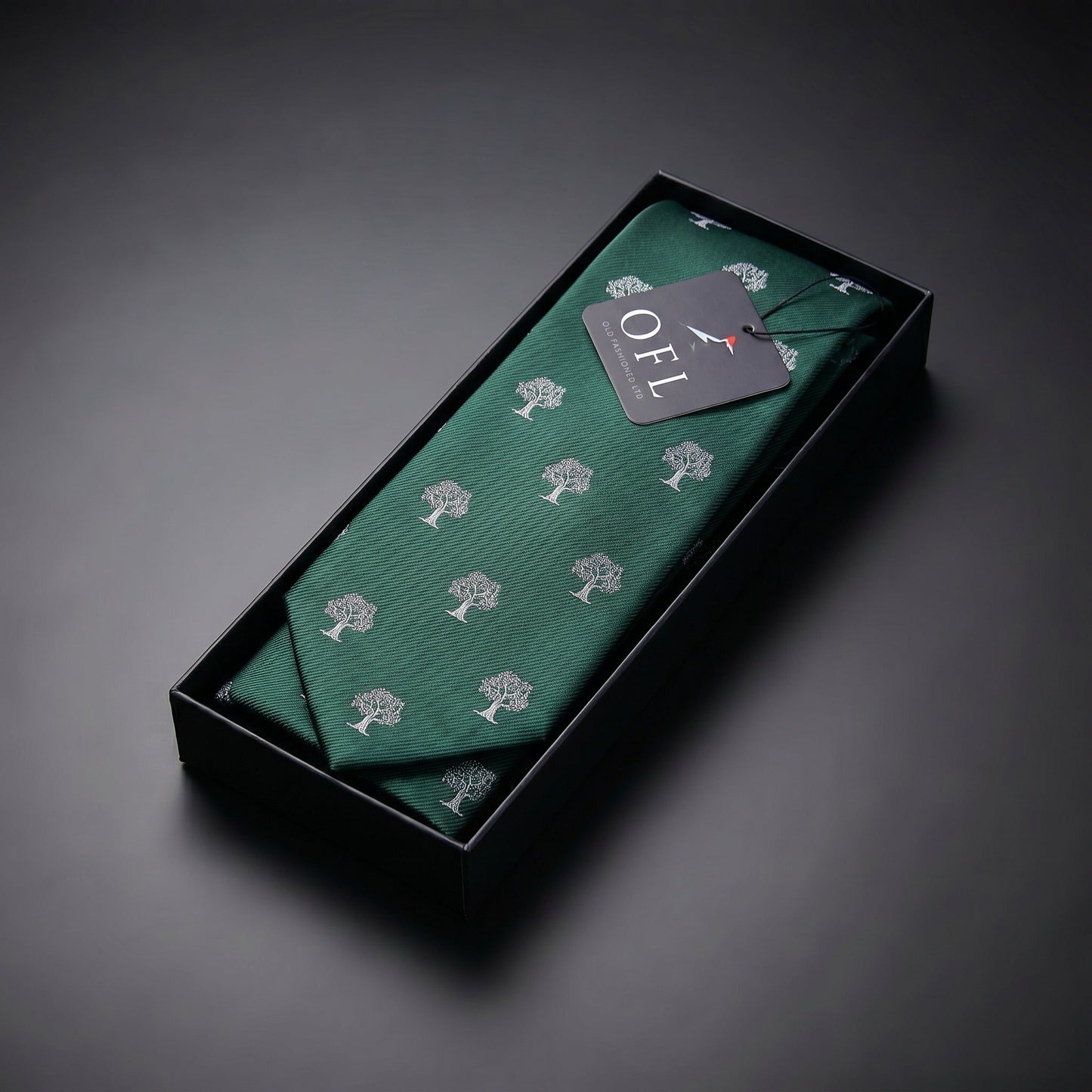 Tree Tie Green & Silver