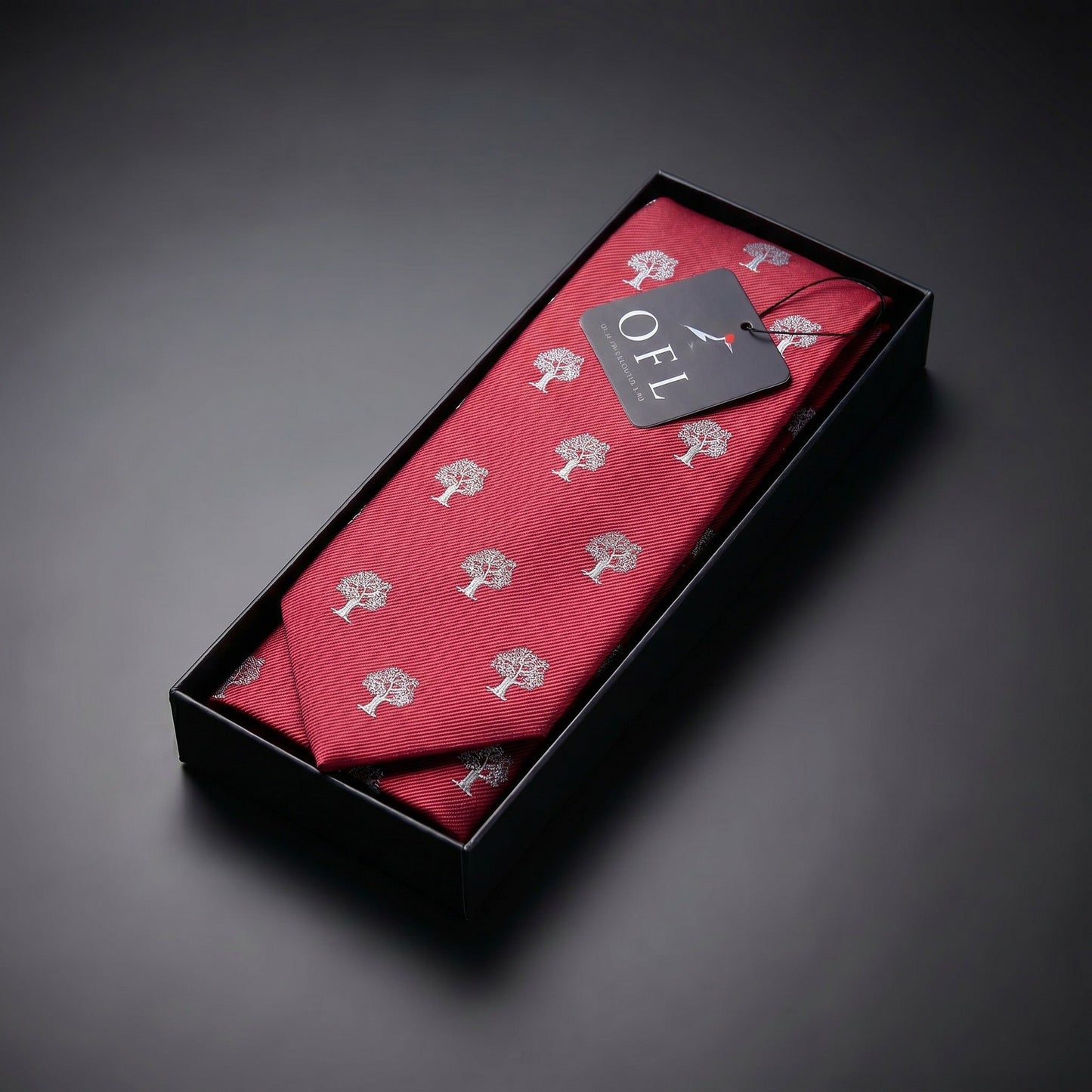 Tree Tie Red & Silver