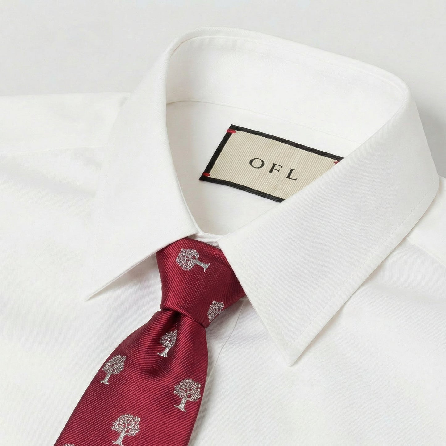 Tree Tie Red & Silver