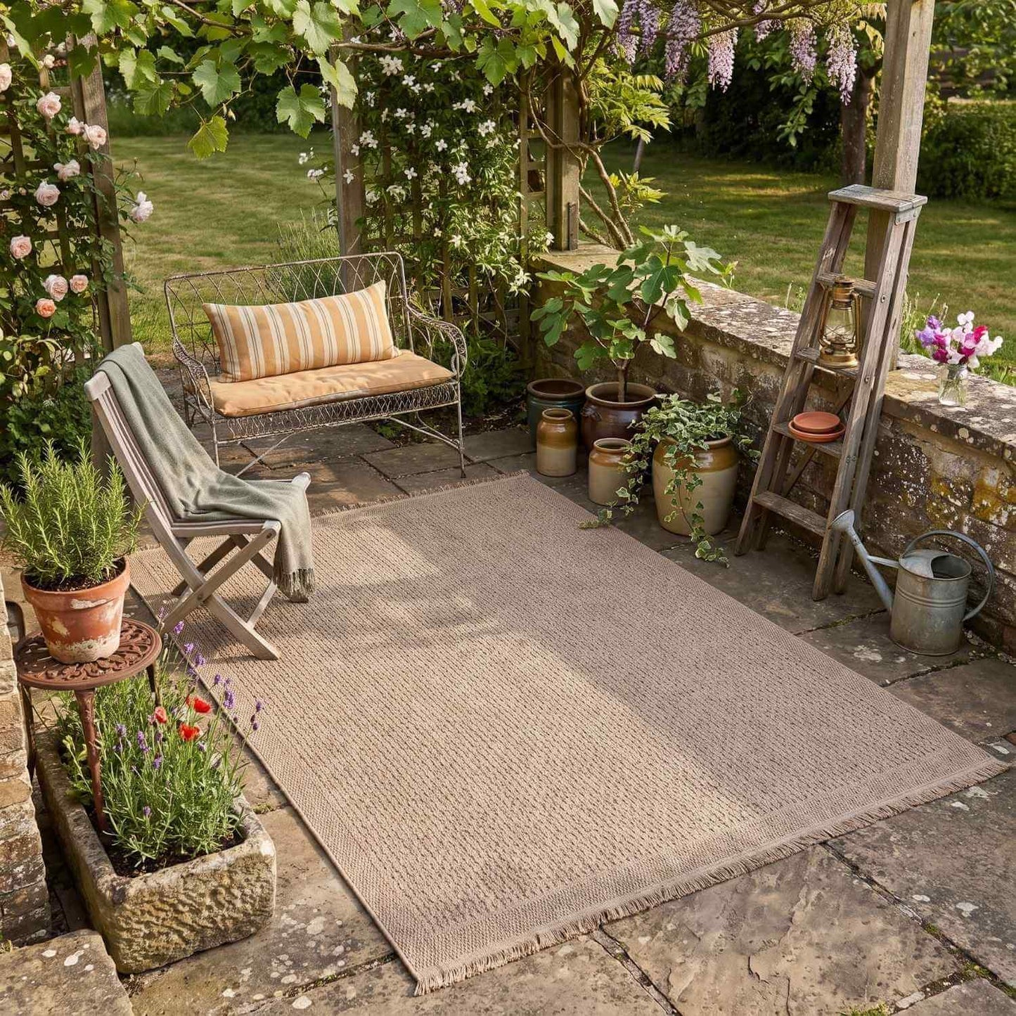 Nature Outdoor Rug Neutral | 5000N