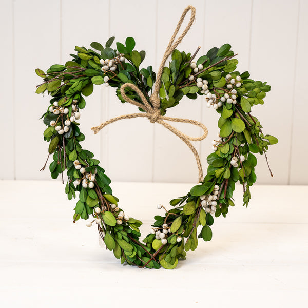 Natural Green Boxwood Leaf Heart Wreath 28x28x2.5cm