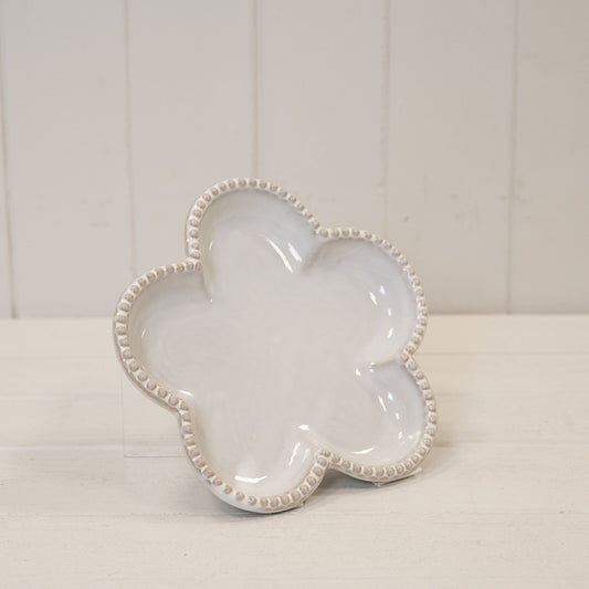 Natural Ceramic Flower Shaped Plate with Bobble Rim 17.8cmx 17.5cm x 2.9cm