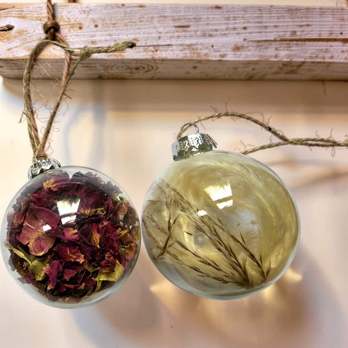 Dried Flower Bauble | Pampas or Rose Petal