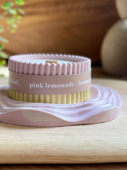 Pink Lemonade Stoneware Soy Candle – Raspberry & Lemon Burst
