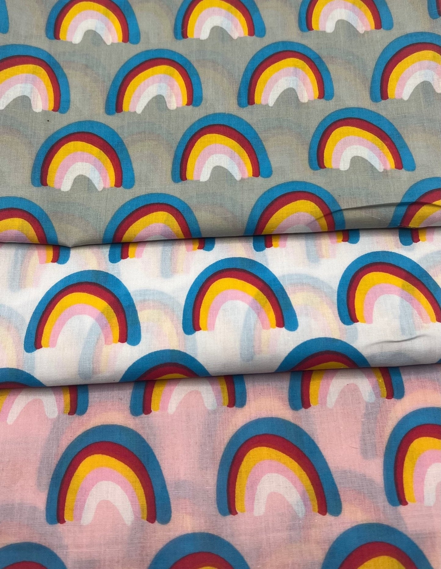 Pink Rainbow Printed Polycotton 90 GSM 80/20 44 Inch Non Stretch