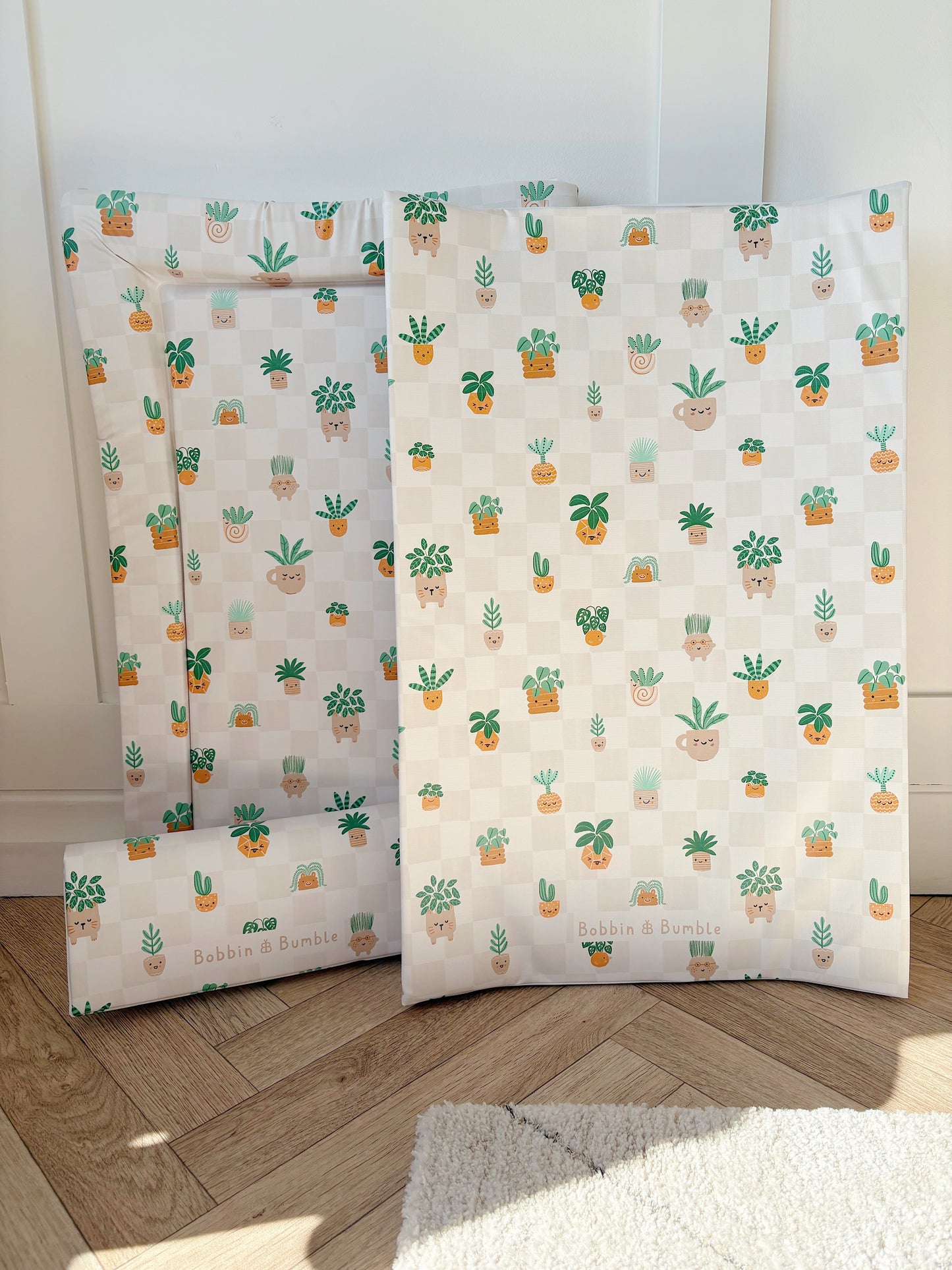 Anti-Roll Wedge Baby Changing Mat - Pot Plants