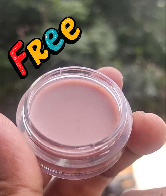 Make it Special with our LUXURY MUM-TO-BE GIFT SET with a FREE! Lip Balm Pot