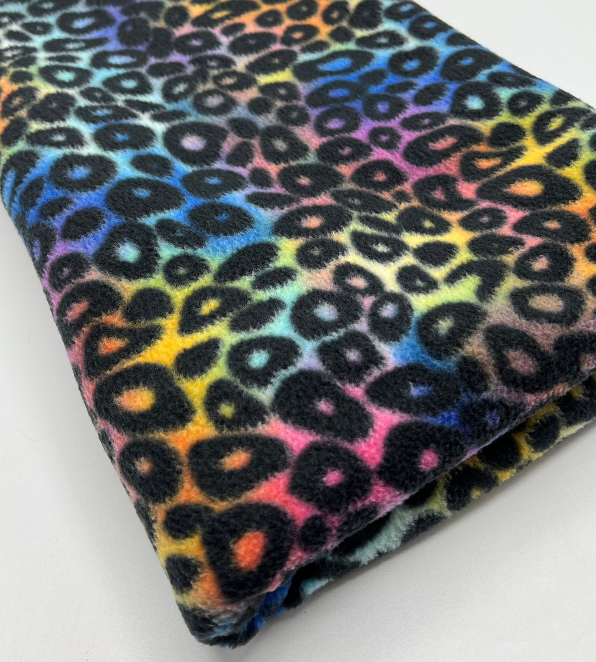 Rainbow Leopard Printed Anti-Pil Polar Fleece Fabric Blanket Loungewear