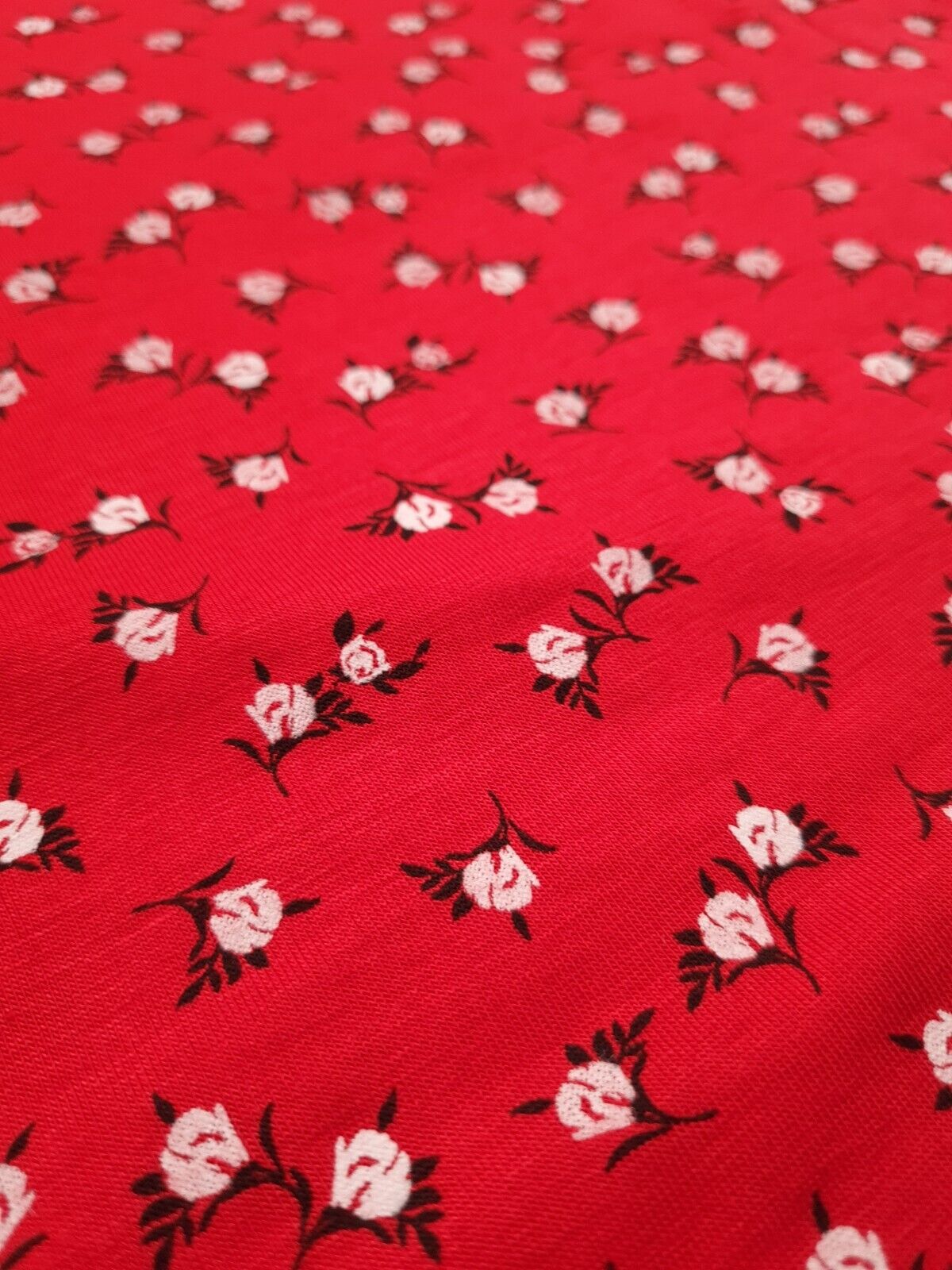 Red White Ditsy Floral Print Viscose Elastane Fabric