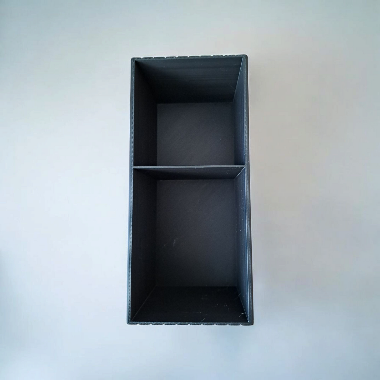 Modern Design Office Organiser with Ribbed Surface - Desk Tidy & Remote Holder