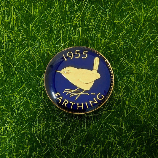 Wren Farthing (1937-1956) - Enamelled Coin Golf Ball Marker