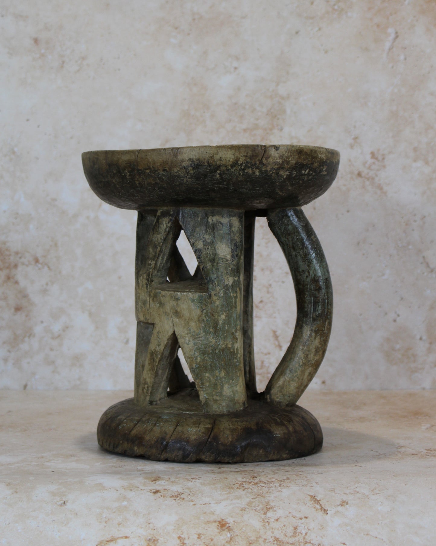 Tonga Stool - 173.4