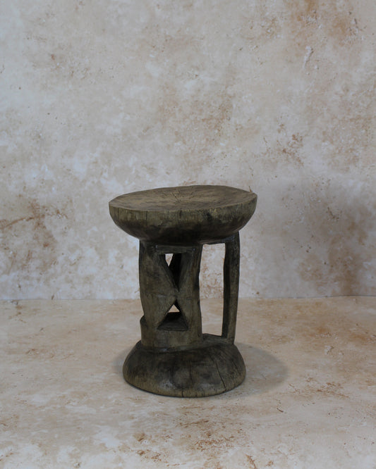 Tonga Stool - 20.1