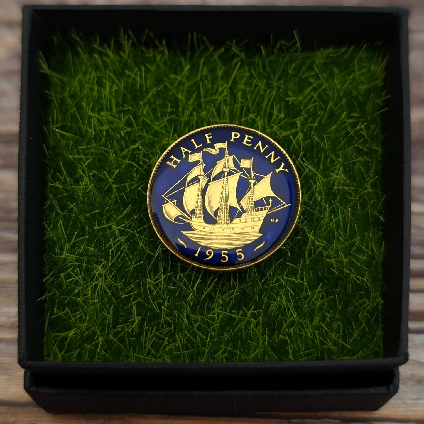 Halfpenny (1937-1967) - Enamelled Coin Golf Ball Marker