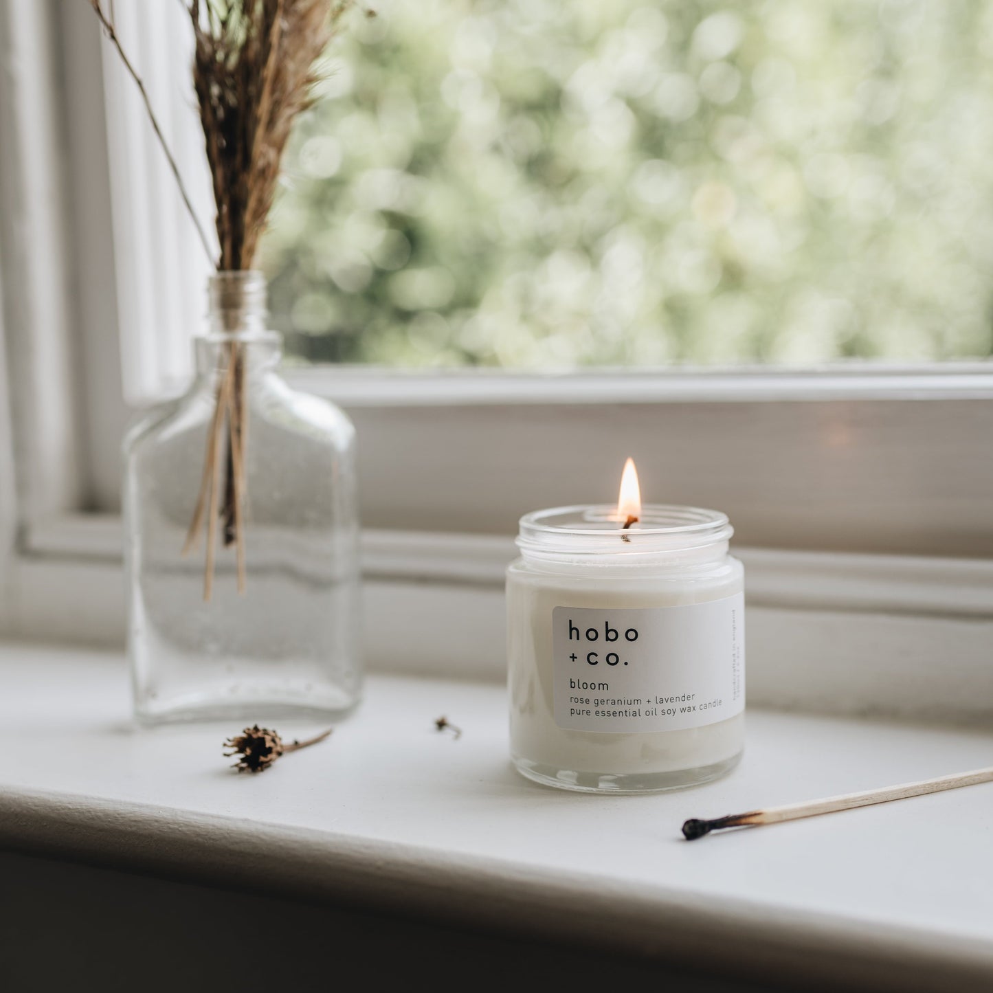 Roam Small Aromatherapy Essential Oil Scented Soy Candle
