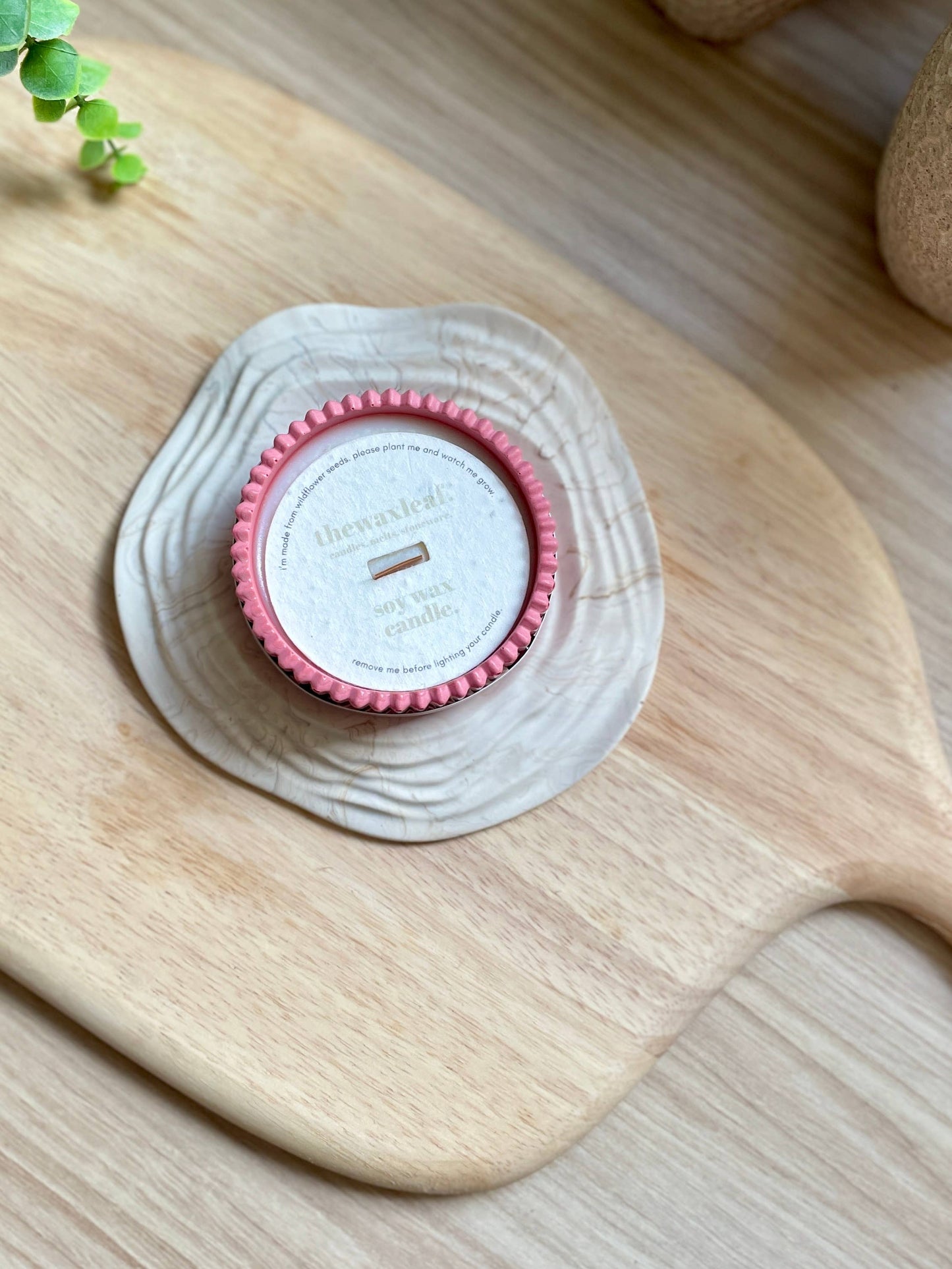 Rose Garden Luxury Soy Candle – Classic English Rose Scent