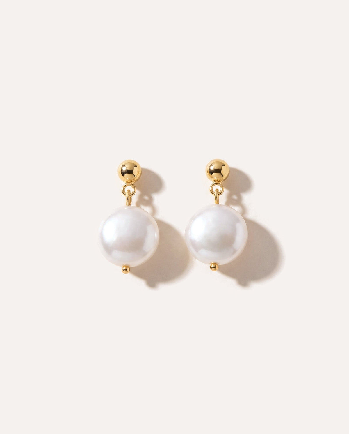 Round Button Pearl Earrings