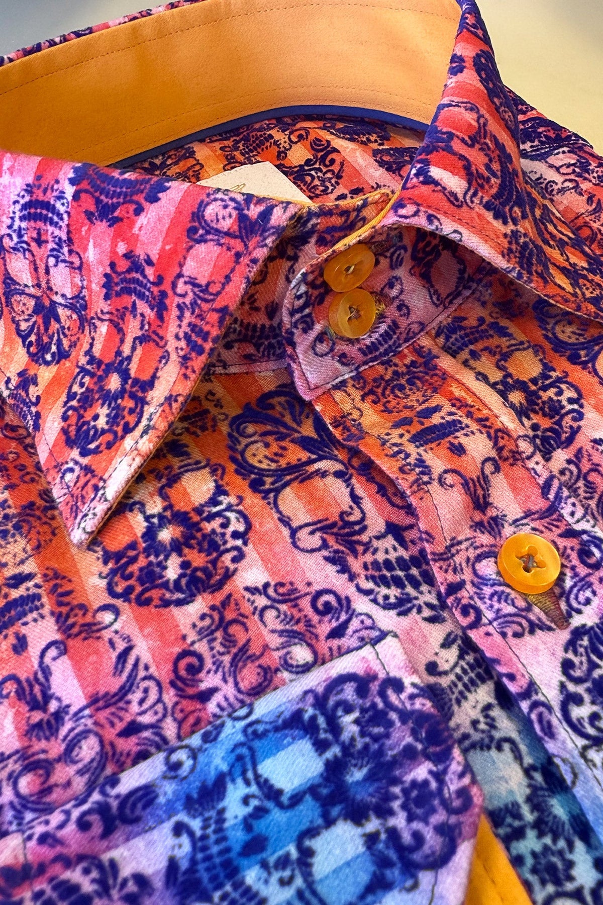 Skull Flocking Shirt with Gradient Tie-Dye Luxury Textured Finish